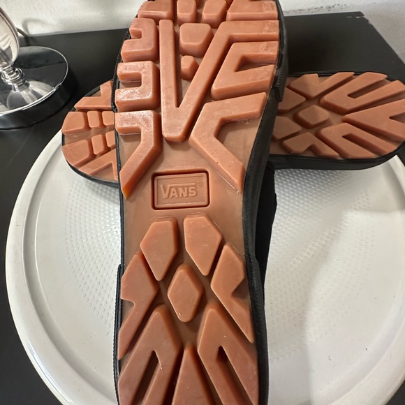 🆕Vans Canvas Heart Buckle Mary Janes - Picture 11 of 14